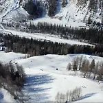 Domek alpejski Chez Louis - Alpine Charm With Mont Blanc View & Access Courmayeur
