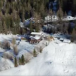 Chez Louis - Alpine Charm With Mont Blanc View & Access