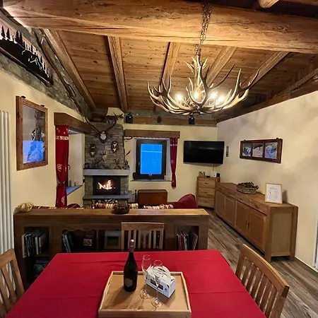 Chez Louis - Alpine Charm With Mont Blanc View & Access Шале