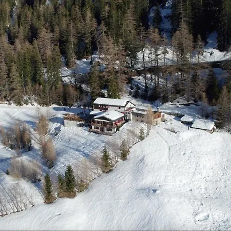 Chez Louis - Alpine Charm With Mont Blanc View & Access